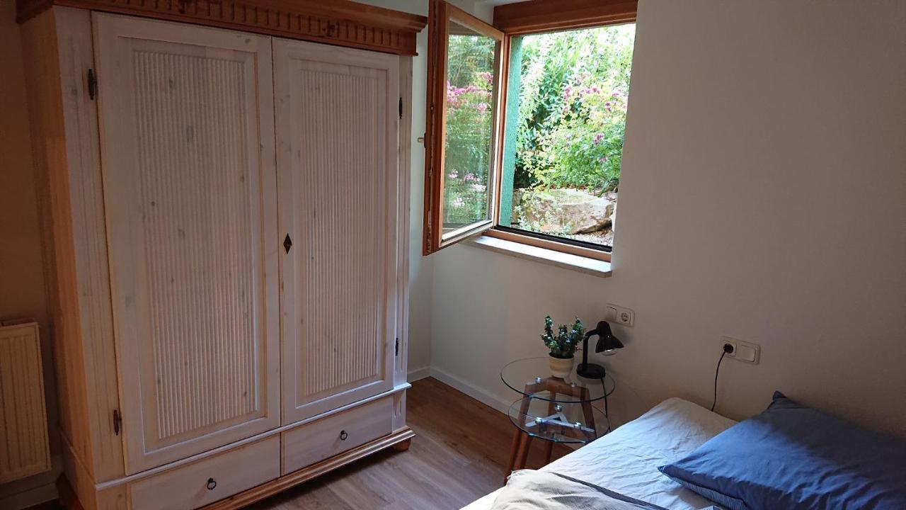 Gemuetliche Ferienwohnung Am Ortsrand Kreuzwertheim Ngoại thất bức ảnh